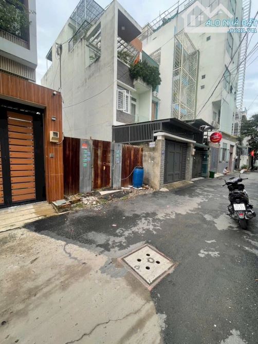 Bán lô đất 76m2 đường số 10  giá 5,5 tỷ - 1