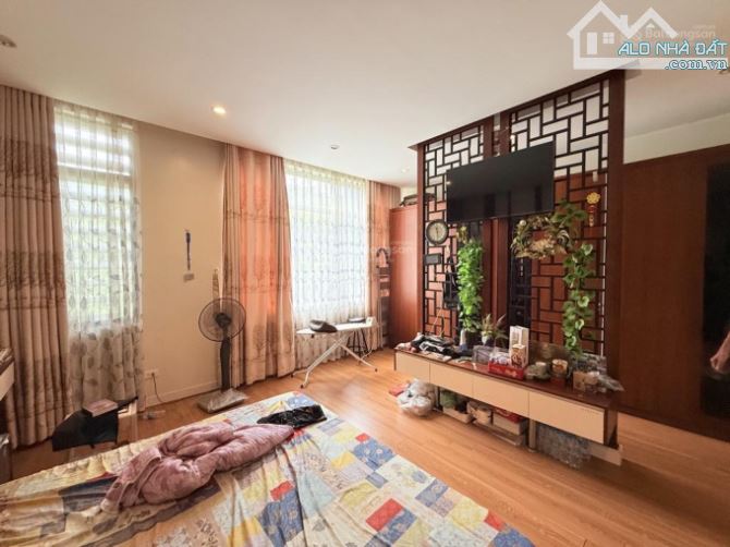 Nhà 4T vị trí đẹp P/Lô Phương Mai-Hoàng Tích Trí oto tránh kd tốt - 1