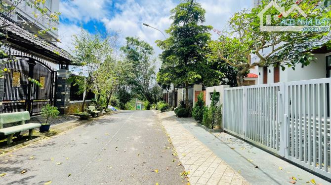 ✨Cần bán Nhà Đất Vị Trí Số 11 Đường Mặt Tiền, 140m2 đường Ngô Quyền, P.06, Đà Lạt - 1