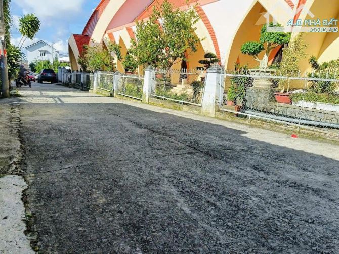 Đất Biệt thự đường Đồng Tâm, Tp Đà Lạt. -239m2 -11.9 tỷ - view đẹp - 1