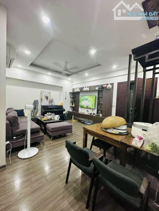 HIẾM! CĂN HỘ 100m2 CHUNG CƯ 187 NGUYỄN LƯƠNG BẰNG - 1