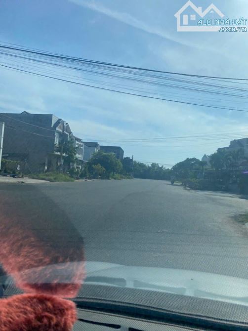 Bán lô mặt tiền nguyễn văn linh, gần lê duẫn kinh doanh tốt chỉ 4ty3 - 1