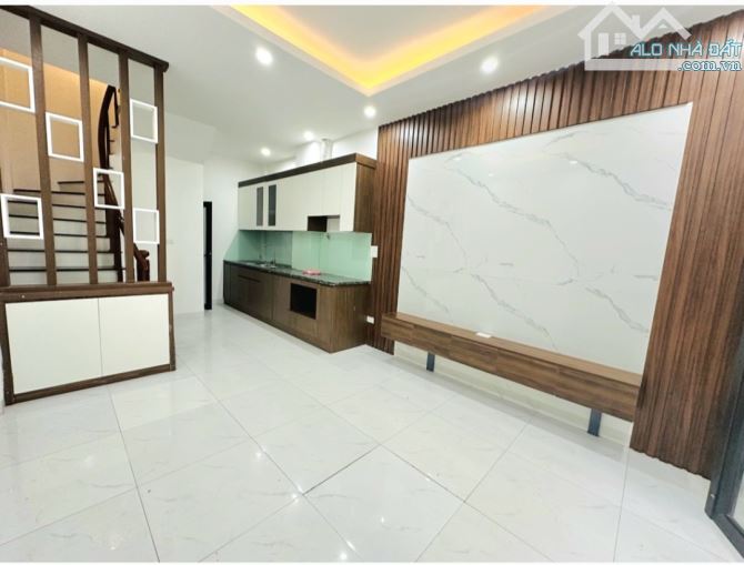 Bán nhà nhà Nam Từ Liêm Ngã tư Canh, ô tô, dt: 31m, 4 tầng, 3 ngủ giá 5.25 tỷ. - 1