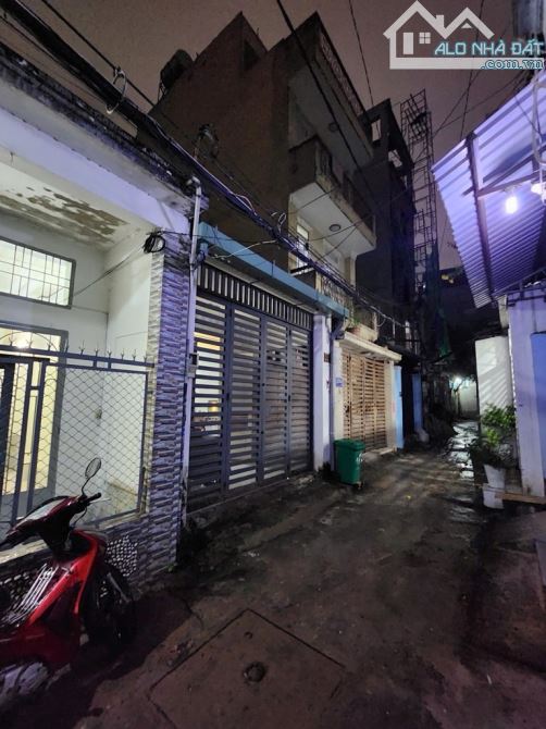 🔥 HIẾM – NHÀ C4 GÒ VẤP . 70m² (4 x 17.5m, sổ vuông vức) - 1