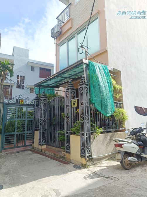 Nhà an dương vương tây hồ, Dt 60 M, mặt tiền 5m - 1