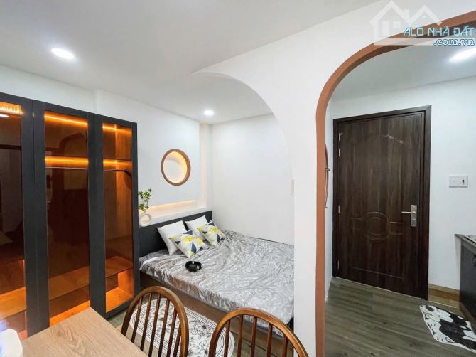 Chỉ 4.5 triệu 30m2 tách bếp Dương Quảng Hàm Gò Vấp full đồ ban công thoáng - 1