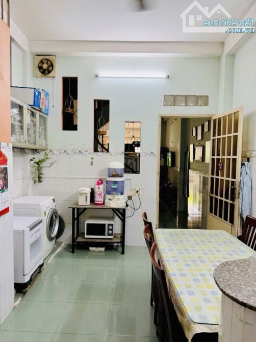 Dương Bá Trạc – 70m² – 10.5 Tỷ – Phường 2, Quận 8 – THU NHẬP 32TR/THÁNG – 5 TẦNG KIÊN CỐ - 1
