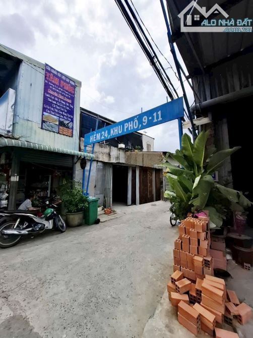 Bán đất Thạnh Lộc 17 Ngang 5m sát bên Ngã Tư Ga tiện đi Gò Vấp - 1
