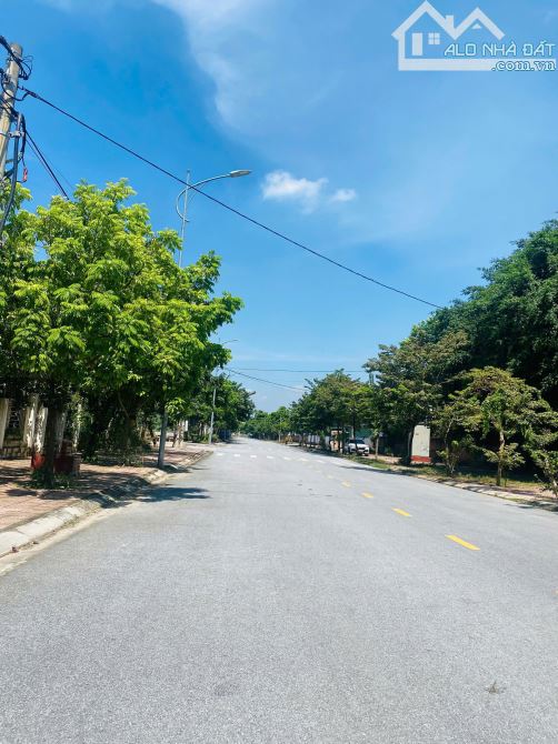 Bán đất phân lô khu Đồng tâm, Lai Sơn, Vĩnh Yên, Vĩnh Phúc. Giá chỉ 2.89 tỷ - 1