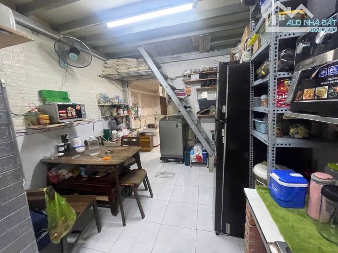 HẺM Ô TÔ - NGAY BÙI HỮU NGHĨA - 33M2 - NHỈNH 4 TỶ - 1