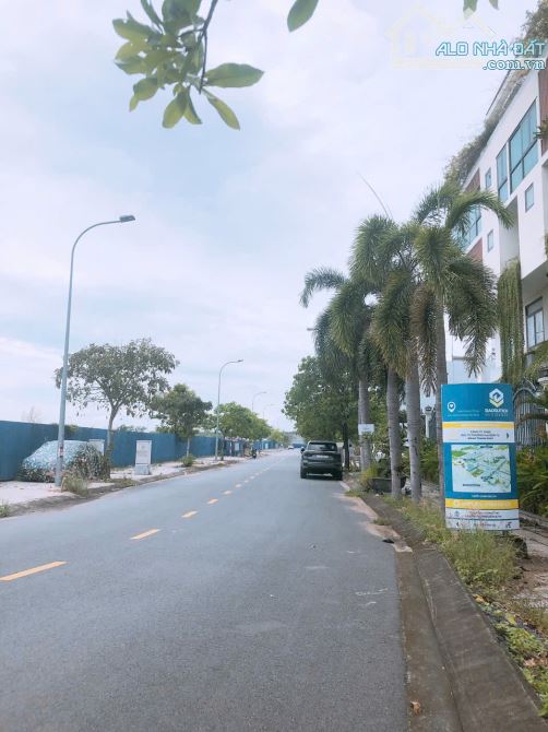Cơ hội đầu tư 1-0-2 Giảm ngay 800 Triệuỉ còn 76 Tr/m2- Nhà 4 Tầng KDC Đào Sư Tích - 1