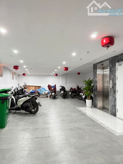 BÁN NHÀ DÒNG TIỀN APATMENT PHỐ QUAN HOA CẦU GIẤY DT 90M 7 TẦNG 29 CĂN HỘ CHÀO BÁN 27 TỶ - 1