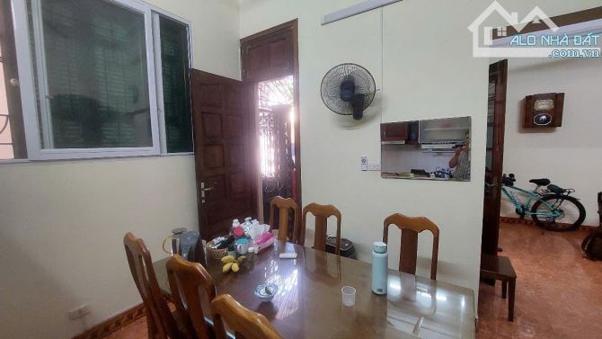 CỰC HIẾM 1 căn duy nhất, trung tâm Cầu Giấy, 48m2 4T MT7,1m cách Hoàng Quốc Việt 1 nhà - 1