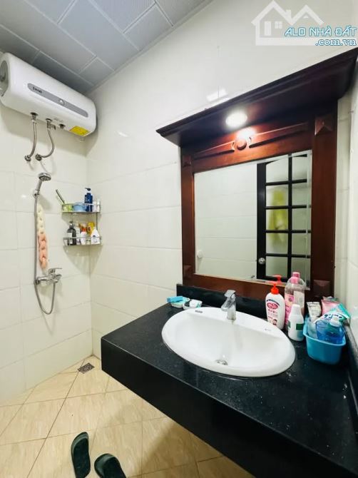 Phân lô ô tô vào nhà khu Trường Chinh - Vương Thừa Vũ ,DT92m, gần phố phù hợp ở hoặc KD - 1