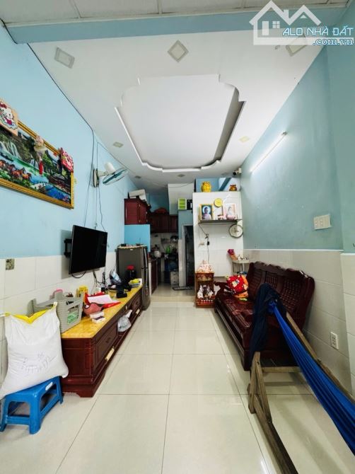 Bán nhà 4 tầng đẹp 24m² (3x8), hẻm xe tải Lê Đình Cẩn, gần Khu Tên Lửa, chỉ hơn 3 tỷ - 1