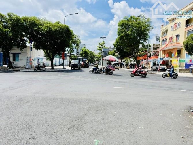 SHOPHOUSE NGAY GIAO LỘ NGUYỄN SƠN – 2 TẦNG – 85M – GIÁ NHỈNH 5 CHỈ 60TR/M - 1