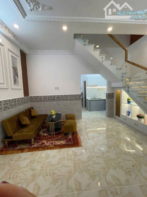 🎉🏡🏡 NHÀ ĐẸP 40M2 - 5❌8M - 2TẦNG - SHR - KDC HH - CHỈ 3.25TỶ 🌆👀 - 1