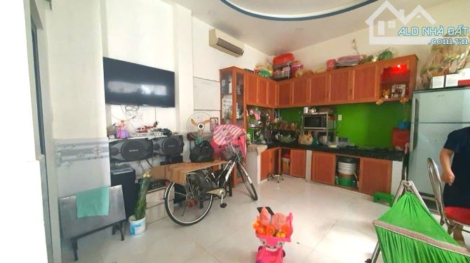 Bán nhà Điện Biên Phủ Q.3, 4 tầng, mặt tiền rộng thênh thang, nhỉnh 7 tỷ - 1