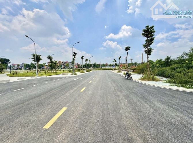 🕊️🕊️🕊️ ĐƯỜNG QL3 - GẦN KÊNH ĐÀO ĐÔNG ANH - ĐẤU GIÁ X6 - NGUYÊN KHÊ - LÔ ÁP GÓC - NỞ HẬU - 1