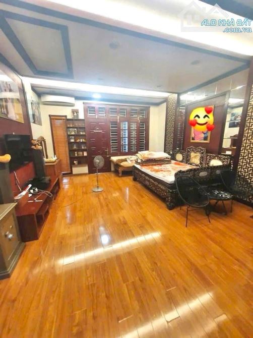 Nhà đẹp Tân Mai quận Hoàng Mai 90m2 MT5m-5Tầng Ô Tô Tránh Dừng Đỗ,Kinh Doanh Tốt - 1