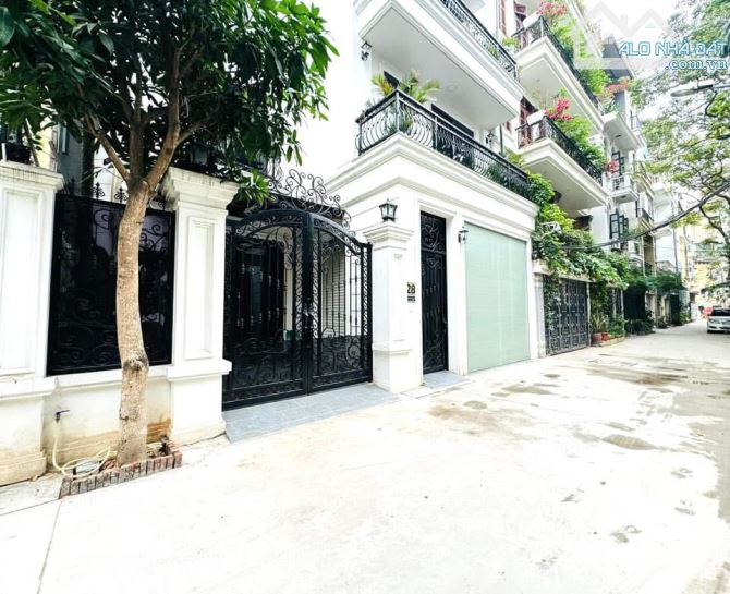 Biệt thự Kim Đồng quận Hoàng Mai 123m2 MT12m-4 Tầng Nhà Mới Ô Tô Ở Hoặc Kinh Doanh Đẹp - 1