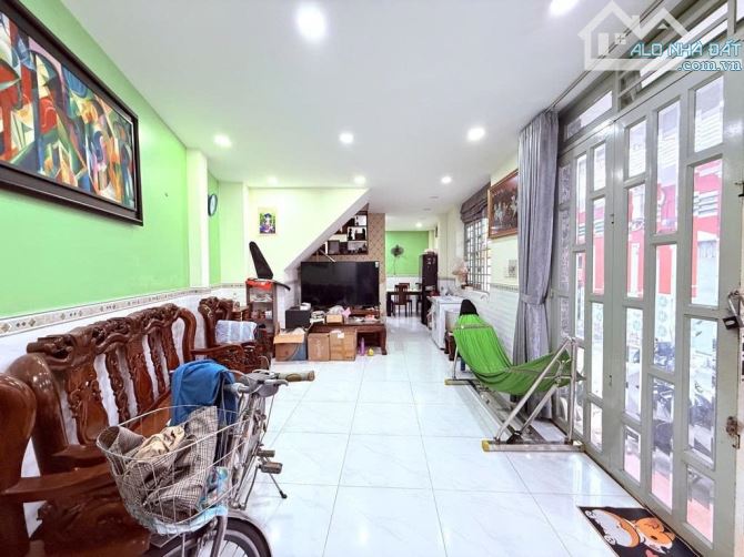 💖 Nhà 2 tầng đường TÔ KÝ, phường ĐÔNG HƯNG THUẬN, Q12, dt 62m2 (18mx6m), Hẻm Ôtô 💰 4,6Tỷ - 1