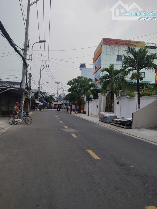 Lô Đất Mặt Tiền Chợ đường TCH03-07, 4.5x18m, giá 7.55 tỷ - 1