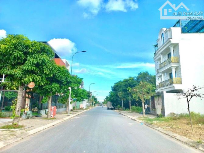CẮT LỖ LÔ ĐẤT QUẬN 9 100M2-MẶT TIỀN 16M - NGAY TUYẾN VÀNH ĐAI 3-SỔ HỒNG SẴN- CHỈ 3TỶ - 1
