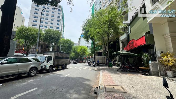 Giá TỐT! Bán mặt tiền đường Thi Sách, Q.1 – 12x21m - 2 Tầng. - 1