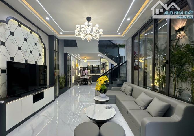 Kẹt Tiền Cần Bán Nhanh Căn Nhà 1 Trệt 2 Lầu Ngay Trung Tâm Tp TDM - Bình Dương - 1
