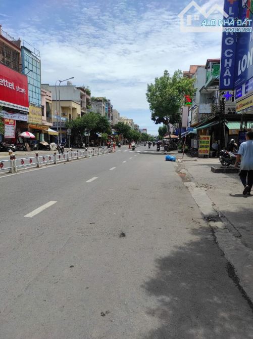 Bán nhà MTKD Nguyễn Sơn Tân Phú 3.9x17.6m đúc 2 lầu giá 16 tỷ TL (đối diện chợ) - 1