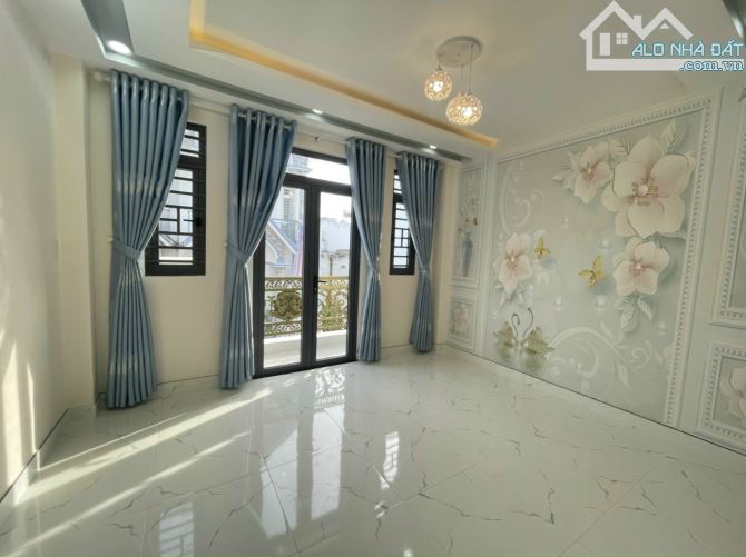 CHO THUÊ TÒA NHÀ KHÁCH SẠN – TRUNG TÂM Q.1 DT: 8x36 Có 30 Phòng KC:Hầm 8 Tầng Giá; 300 Tr - 1