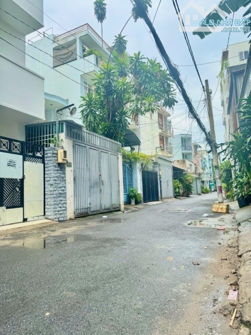 VŨ GẮNG CHUYỂN BÁN NHÀ CÁC QUẬN GÒ VẤP QUẬN TÂN BÌNH QUẬN 12 THÀNH PHỐ HỒ CHÍ MINH - 1