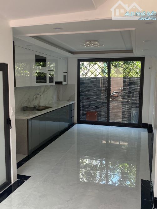 HOT – BÁN NHÀ TẢ THANH OAI – 40m² X 4 TẦNG – GIÁ 5,5 TỶ - 1