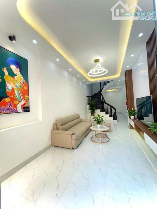 Bán nhà Trung Phụng, Xã Đàn – 41m² – ngõ thông – tặng full nội thất – Giá chào 12 tỷ! - 1