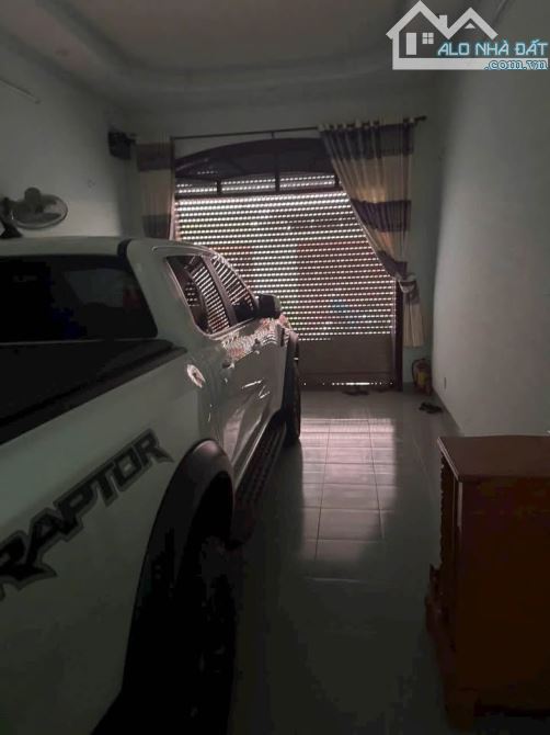 Bán nhà 1 trệt 1 lầu (3PN, 2WC, gara ô tô, sân thượng) – Nguyễn Hữu Cảnh - 84m² – 7.2 tỷ - 1