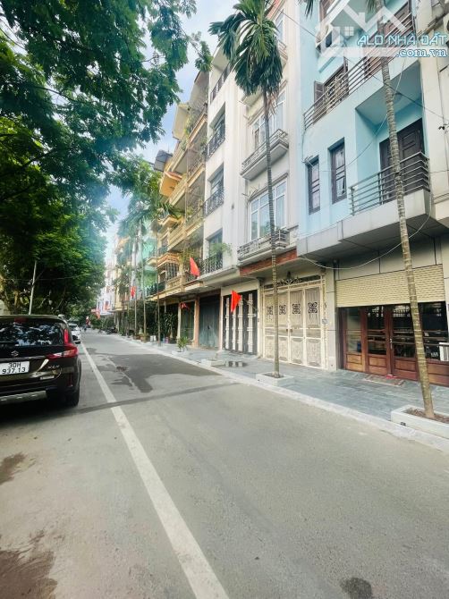 Chính chủ bán nhà ôtô tránh thông Kinh Doanh 48M2 giá  bán 22.5 tỷ 4tầng  Phạm Tuấn Tài - 1