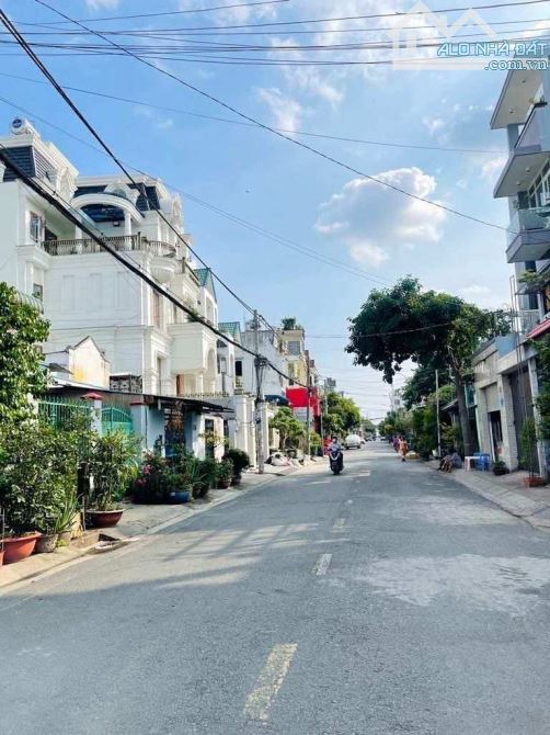 🔔 Đất đẹp 4.5x25m - 1 lô duy nhất - mặt tiền Lâm Thị Hố - full thổ xây hơn 5 tầng - 1