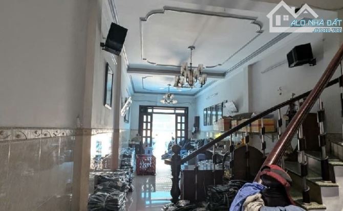 BÁN GẤP NHÀ HẺM XE HƠI THOẠI NGỌC HẦU , 76M2 , 4 TẦNG , 4PN . GIÁ NHỈNH 8TỶ - 1