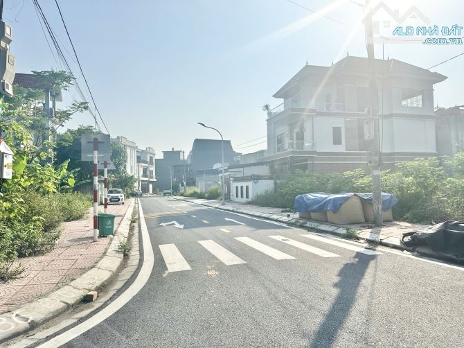 Bán đất 100m2 tại chung cư Lương Quán, Nam Sơn, An Dương giá 2,5 tỷ - 1
