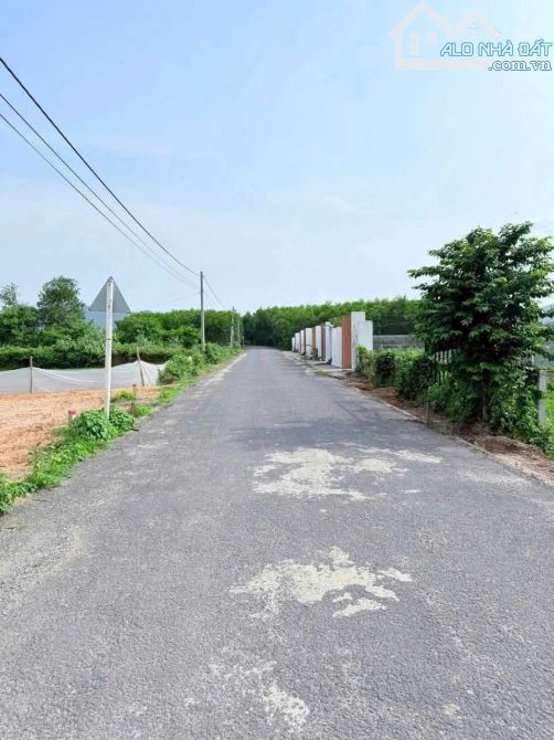 PHƯỚC HẢI - NGAY TL44B  ĐI BIỂN 5KM Diện tích : 132m2 5 x 27m ( 60m tc )  Đường nhựa , tho - 1