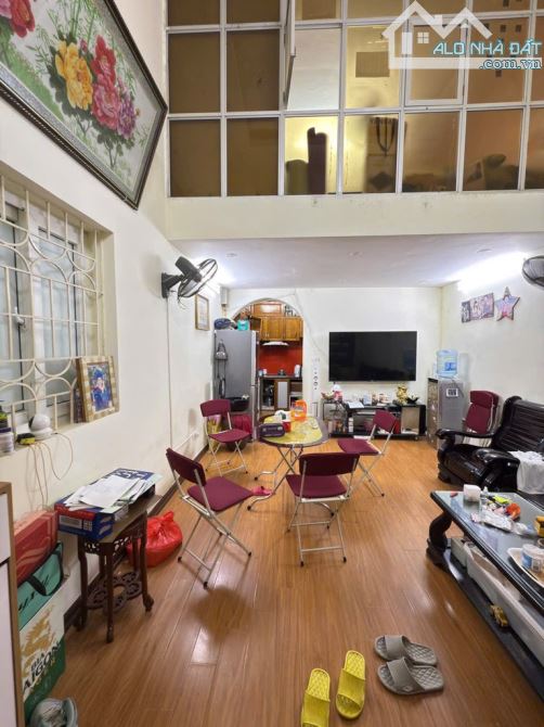 Bán nhà Khương Trung 40m² - vị trí trung tâm ngõ thông thoáng - 8.4 tỷ - 1