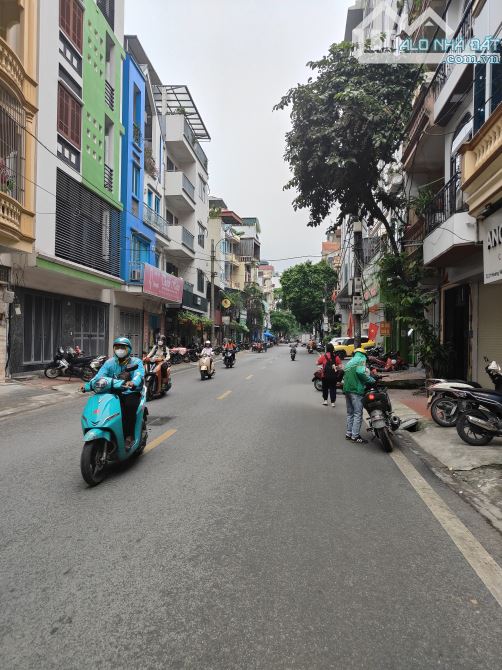 NHÀ ĐẸP SỐNG CHẤT- VƯƠNG THỪA VŨ - XÂY MỚI - THANG MÁY - Ô TÔ CHẠY VÀO NHÀ - 1