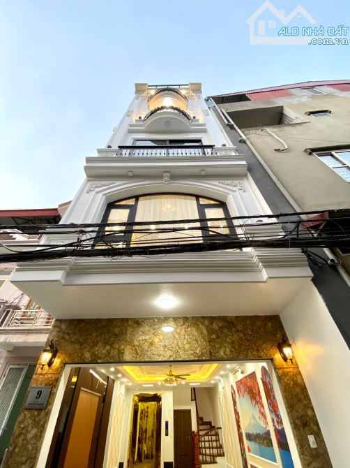 BÁN NHÀ PHỐ THANH AM - DT40M x 6 TẦNG - MT 6M - THANG MÁY - GARA Ô TÔ - GIÁ HƠN 9 TỶ - 1