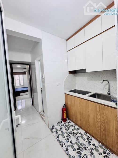 💥CĂN TẬP THỂ DOÃN KẾ THIỆN MẶT PHỐ - DT 60M - 2 NGỦ - 2 WC - PHÒNG KHÁCH - CÁC PHÒNG THO - 1