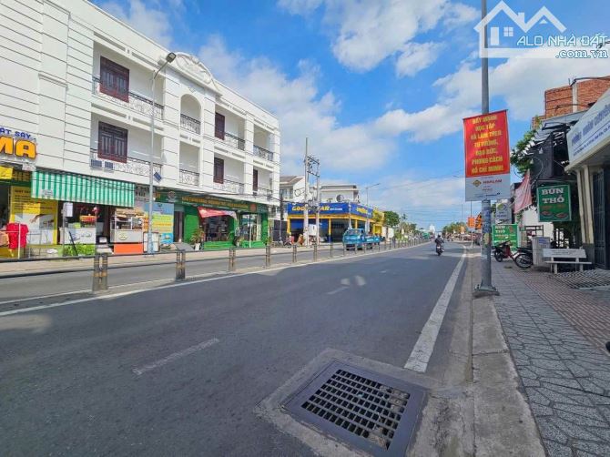 Cặp nền góc mặt tiền Trần Hoàng Na đoạn KDC 91B, Ninh Kiều, Cần Thơ - 1