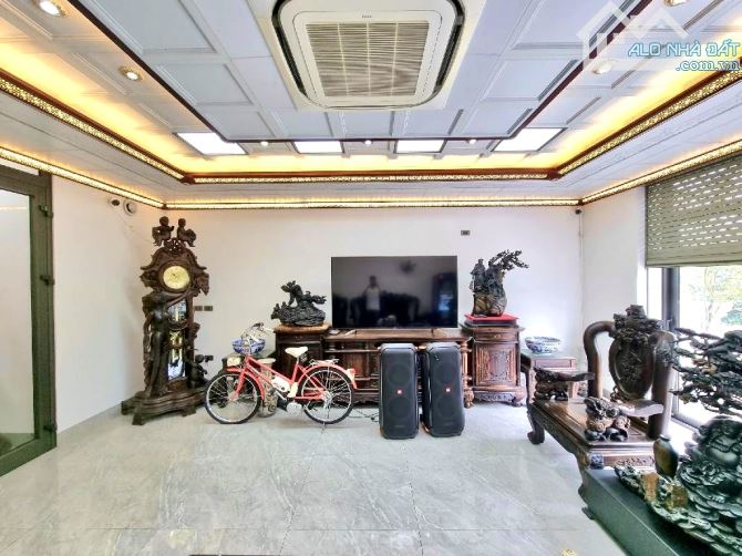 Giảm 1 tỷ Liền kề Đồng đỗ, Phường việt hưng 5 tầng thang máy dt 90m2 mt 6m - 1
