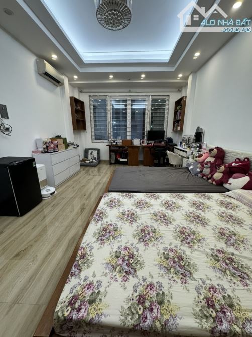 BÁN SUẤT NGOẠI GIAO LÔ LIỀN KỀ TRUNG TÂM HÀ NỘI - 1