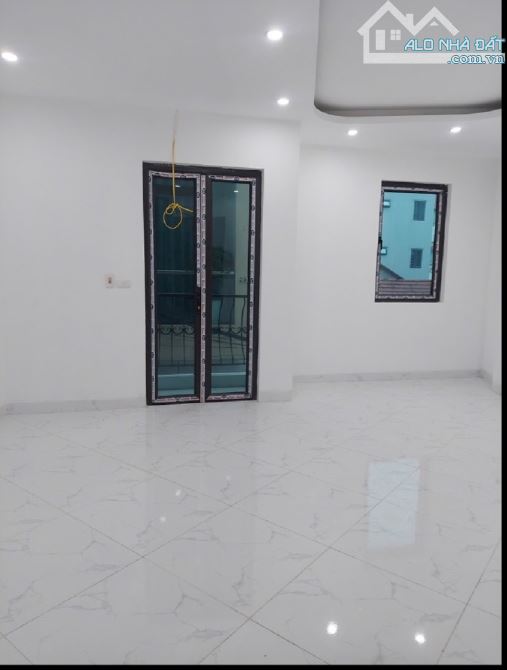 Bán nhà TT Trạm Trôi,Hoài Đức _💰4,68 tỷ (Thương lượng)_40m x 5 tầng_Mt 5,4m_10 m ô tô đỗ - 1