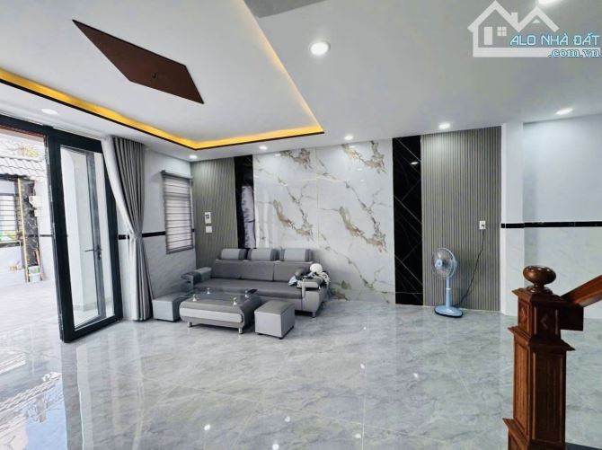 🏡 NHÀ 2 TẦNG ĐƯỜNG ĐÌNH HỘI – XE HƠI VÀO SÂN . - 1